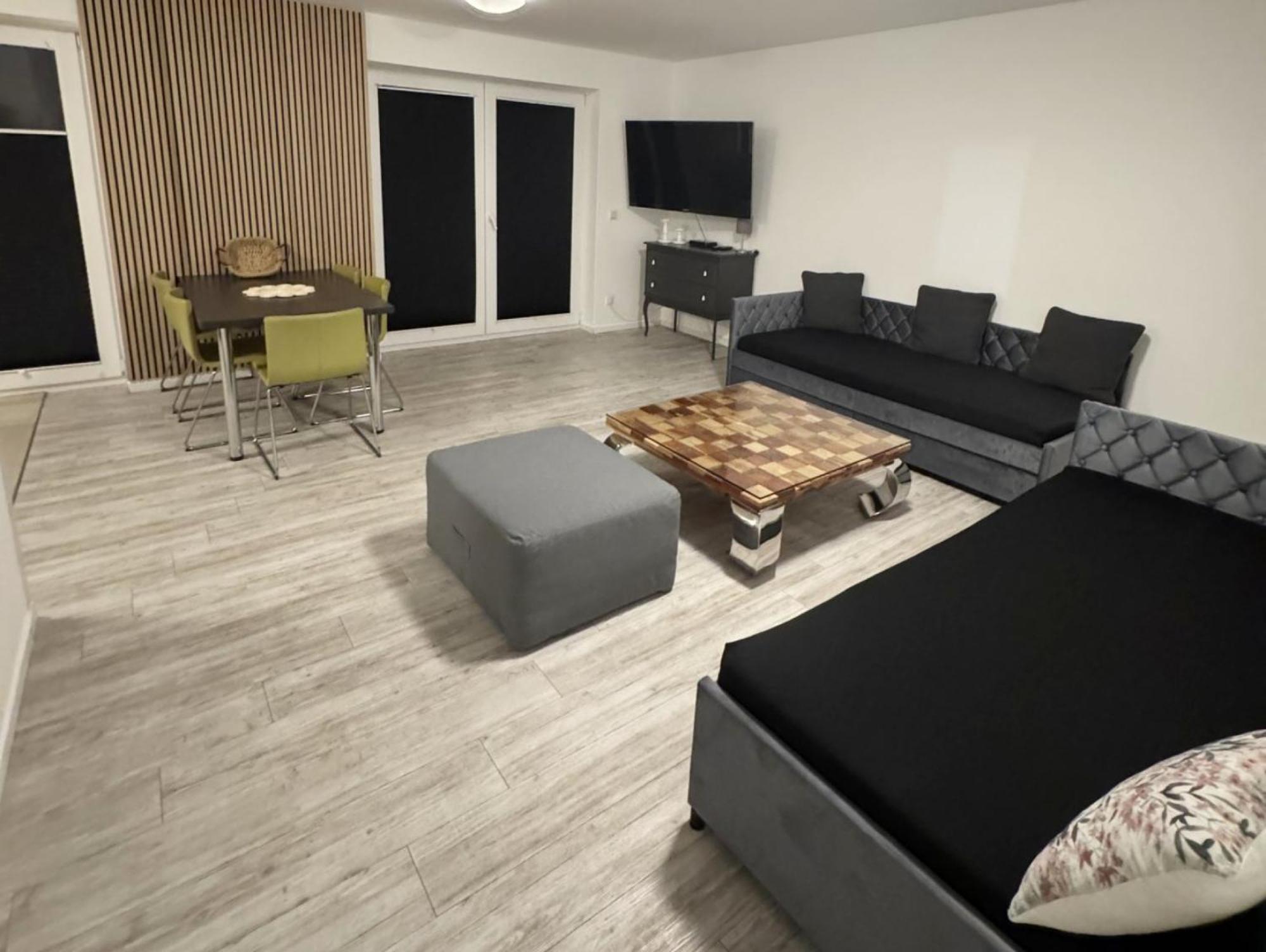 Apartment Koeln Rath Екстериор снимка
